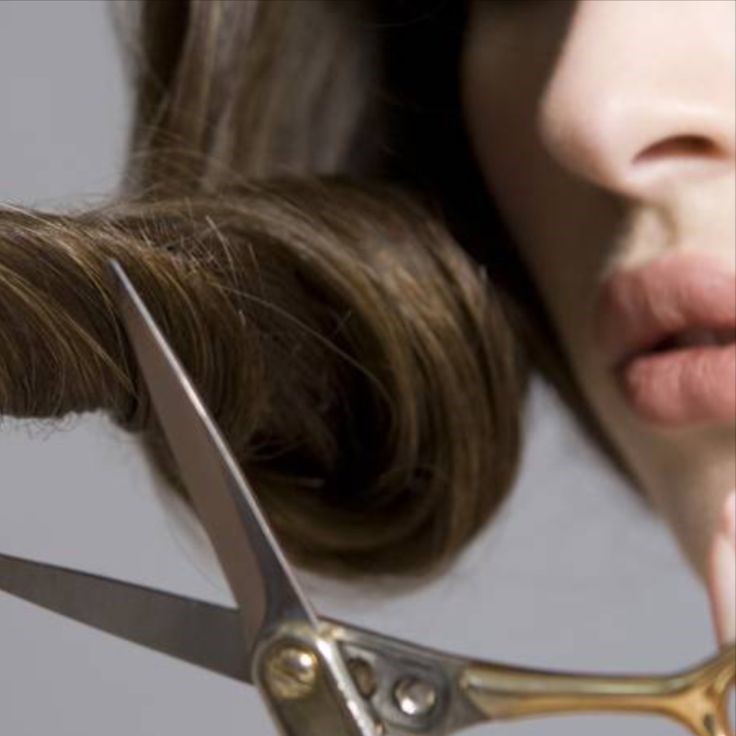 when to cut hair for growth